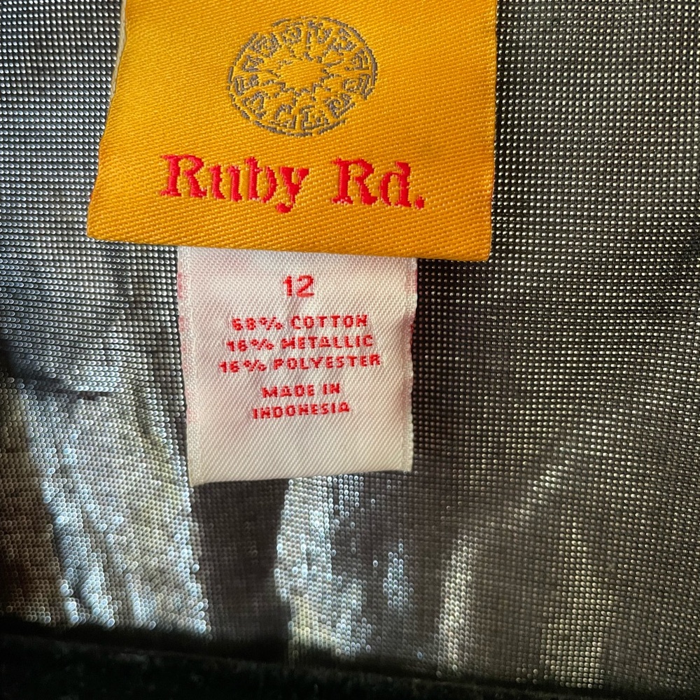 Ruby Rd. Silver metallic blouse - Picture 2 of 3